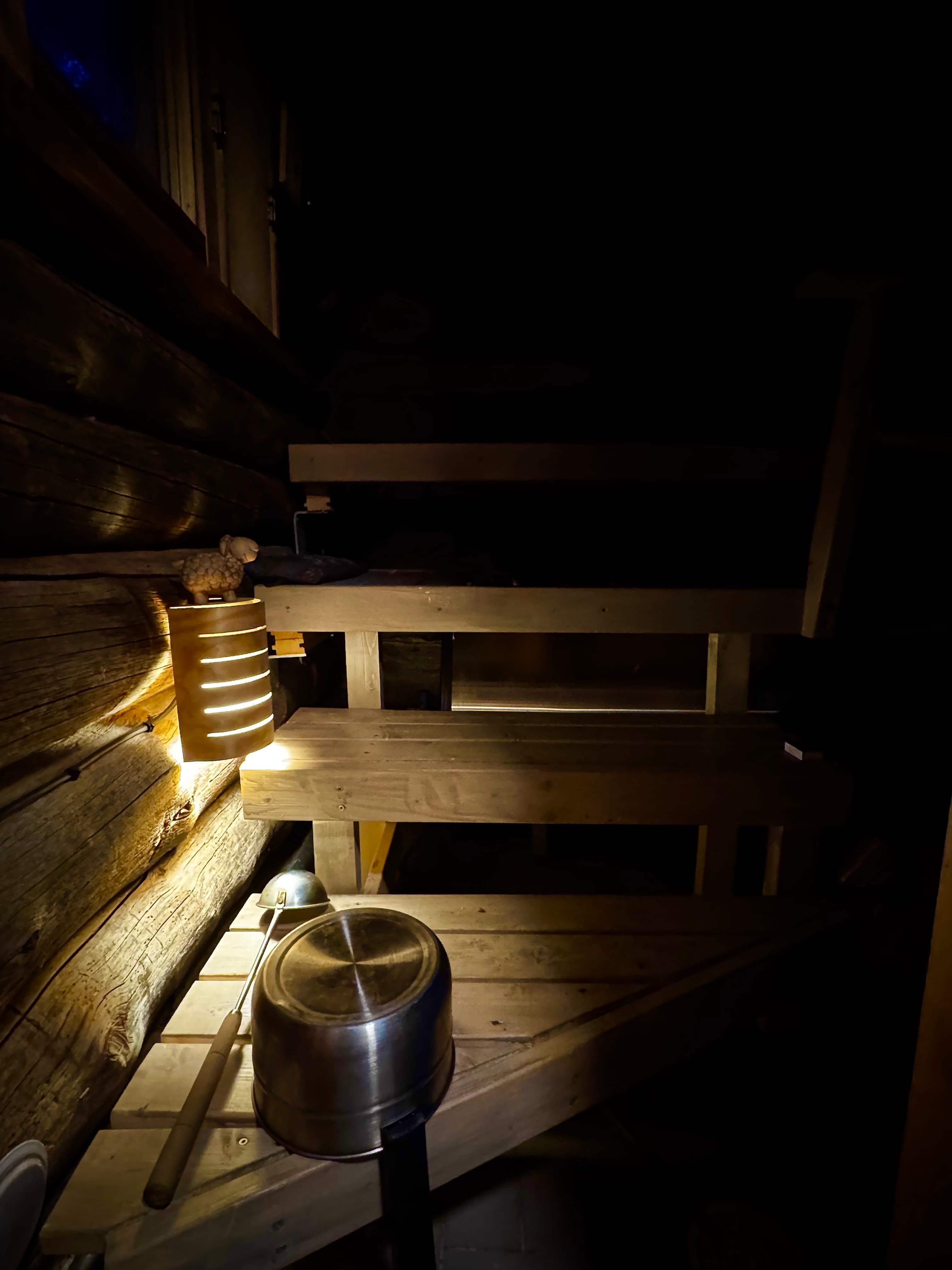Kettukummun puulämmitteinen sauna