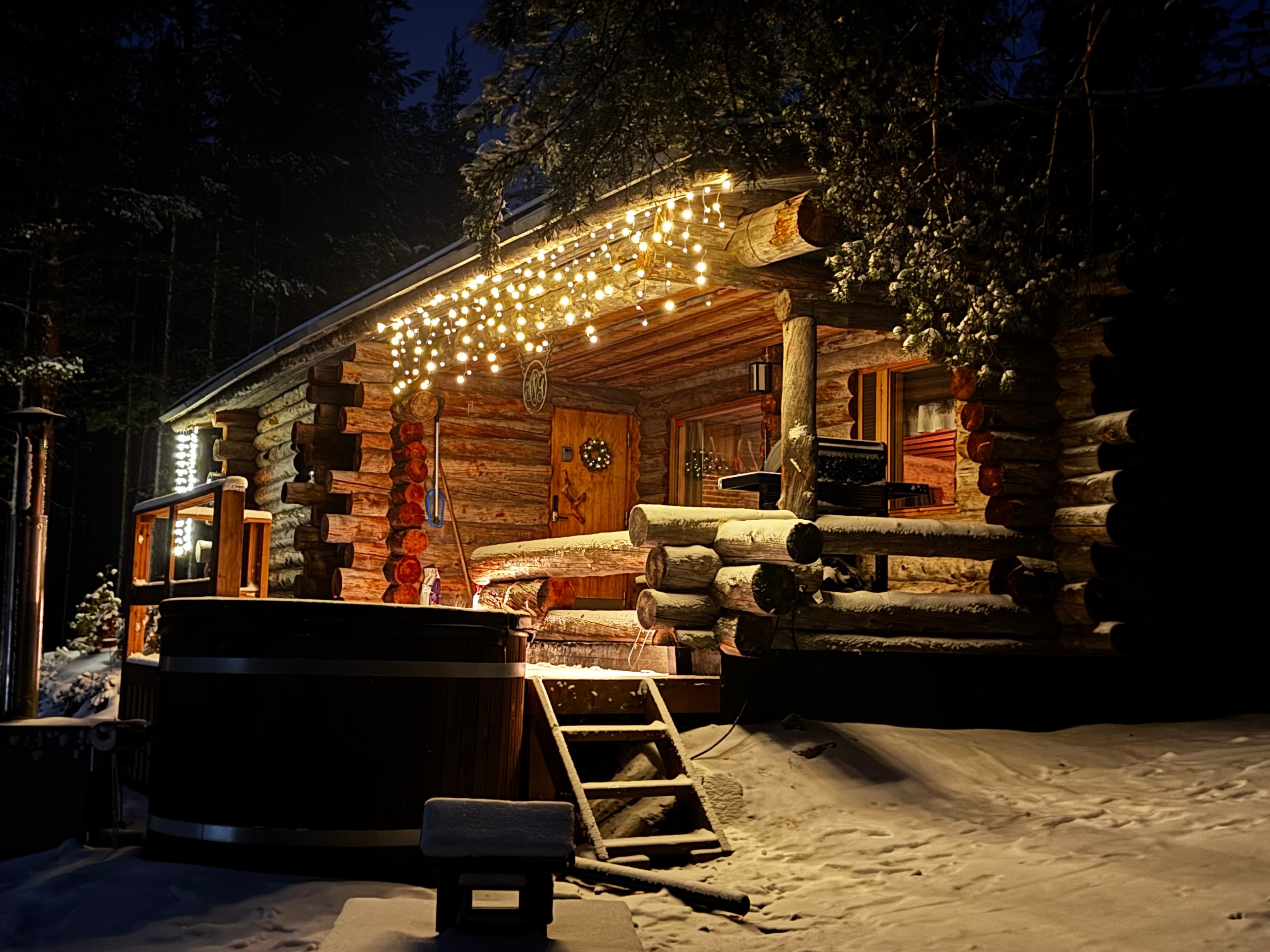 Kettukummun mökki Suomutunturin maisemassa